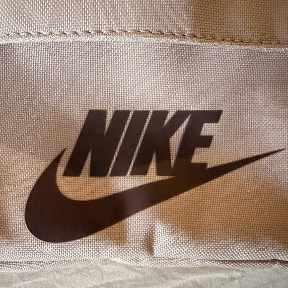 Nike Crossbody Bag - Picture 5 of 5